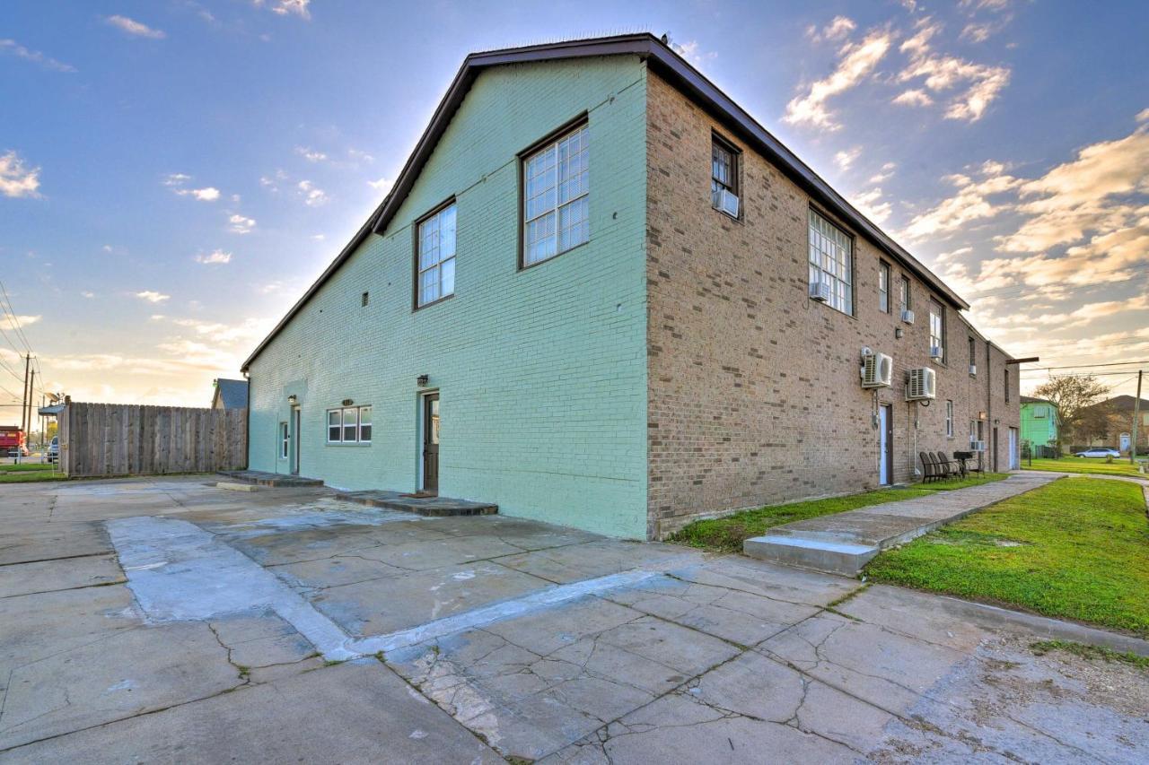 Beautiful Galveston Apt With Deck Less Than 3 Mi To Dtwn! Exterior foto